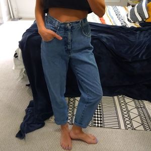 French Dressing vintage high waisted jeans fits 26 waist.